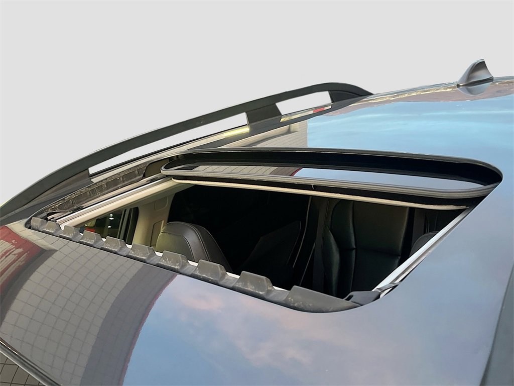 Used 2022 Subaru Crosstrek 2.5i Sport w/ Moonroof Package image 21