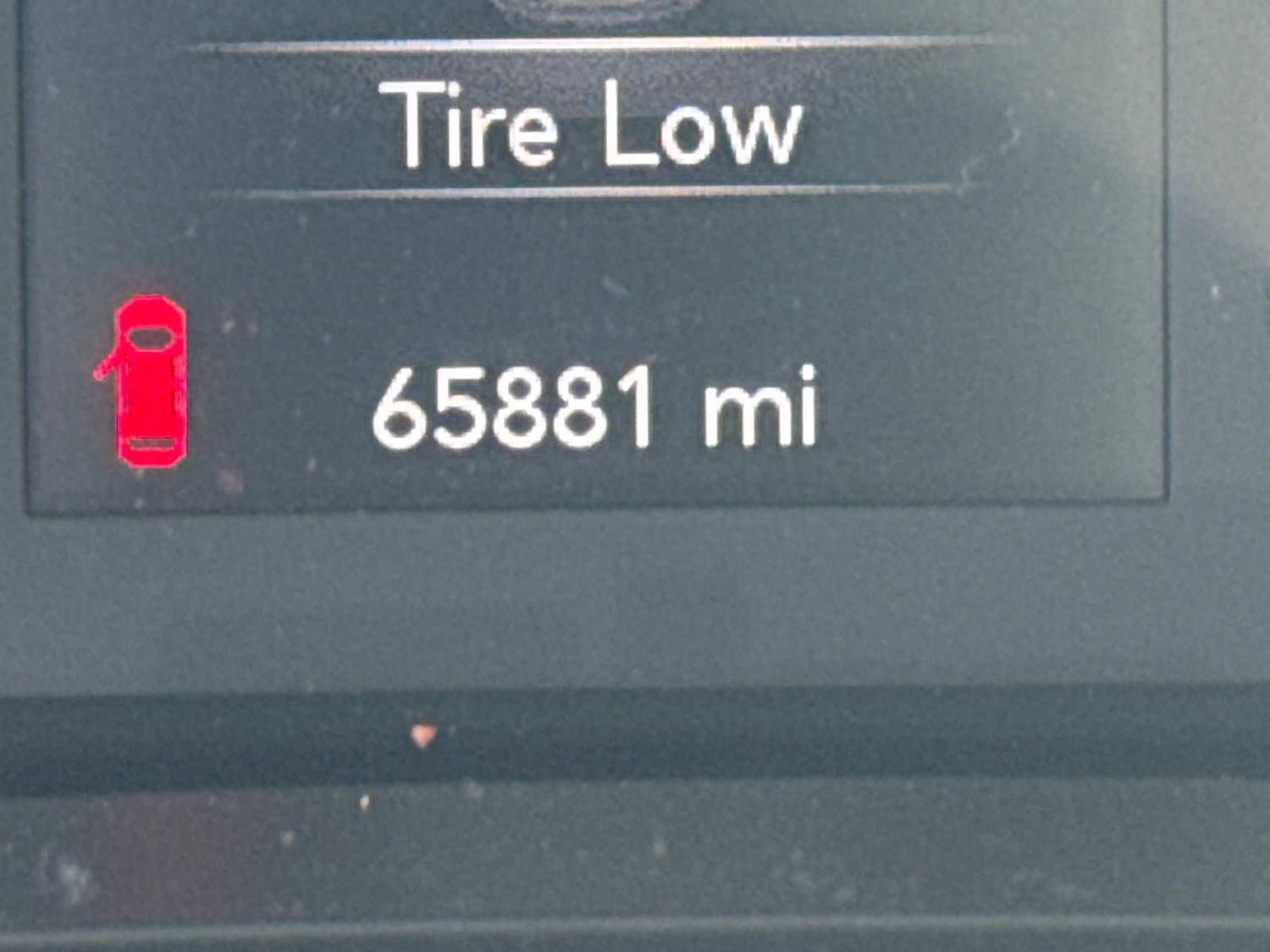 Used 2019 Jeep Cherokee Latitude Plus image 37