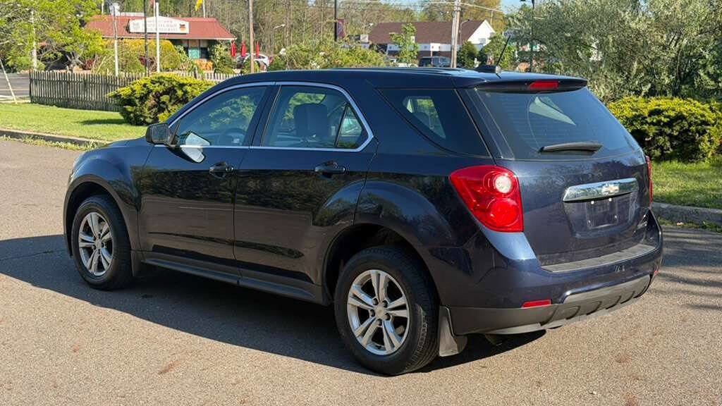 Used 2015 Chevrolet Equinox LS w/ LPO, Protection Package FWD image 5