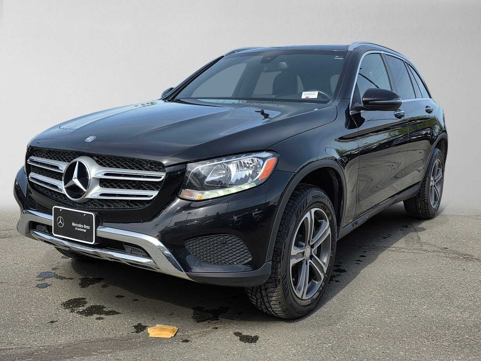 Used 2017 Mercedes-Benz GLC 300 4MATIC image 7