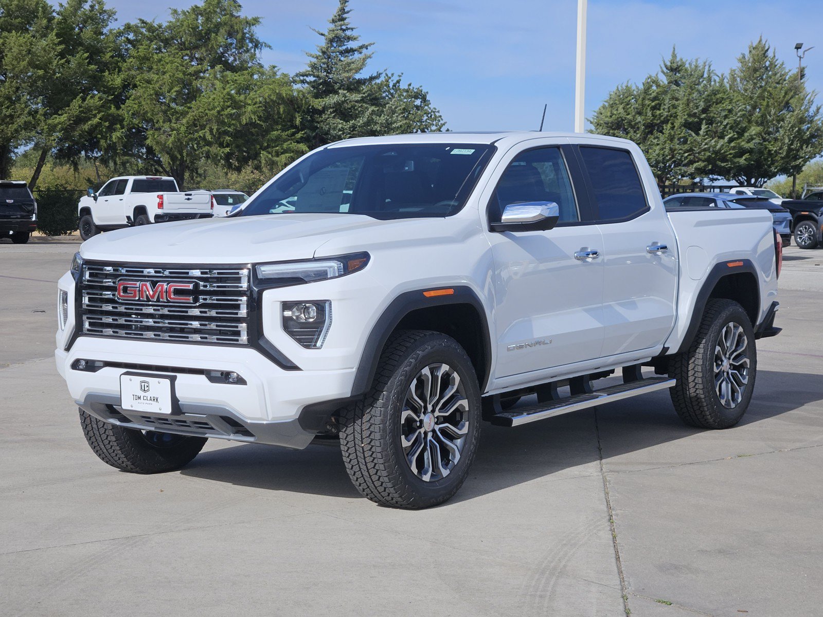 New 2026 GMC Canyon Denali AWD/4WD image 2