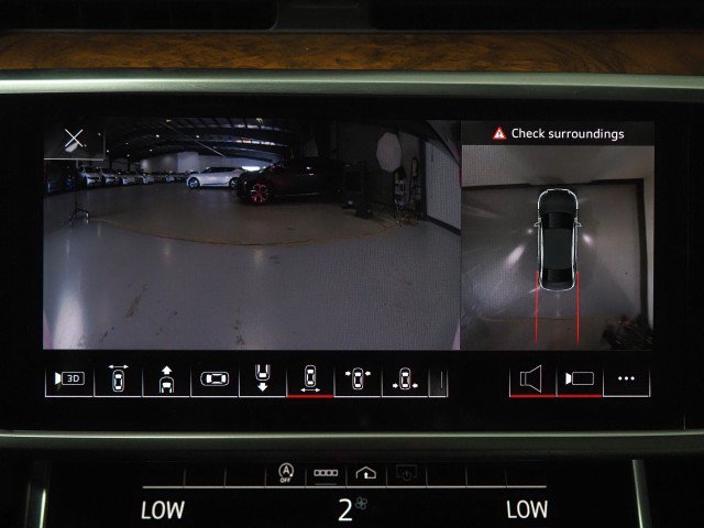 Used 2021 Audi A6 55 TFSI Premium Plus Sedan 4D w/ Premium Plus Package AWD/4WD image 29