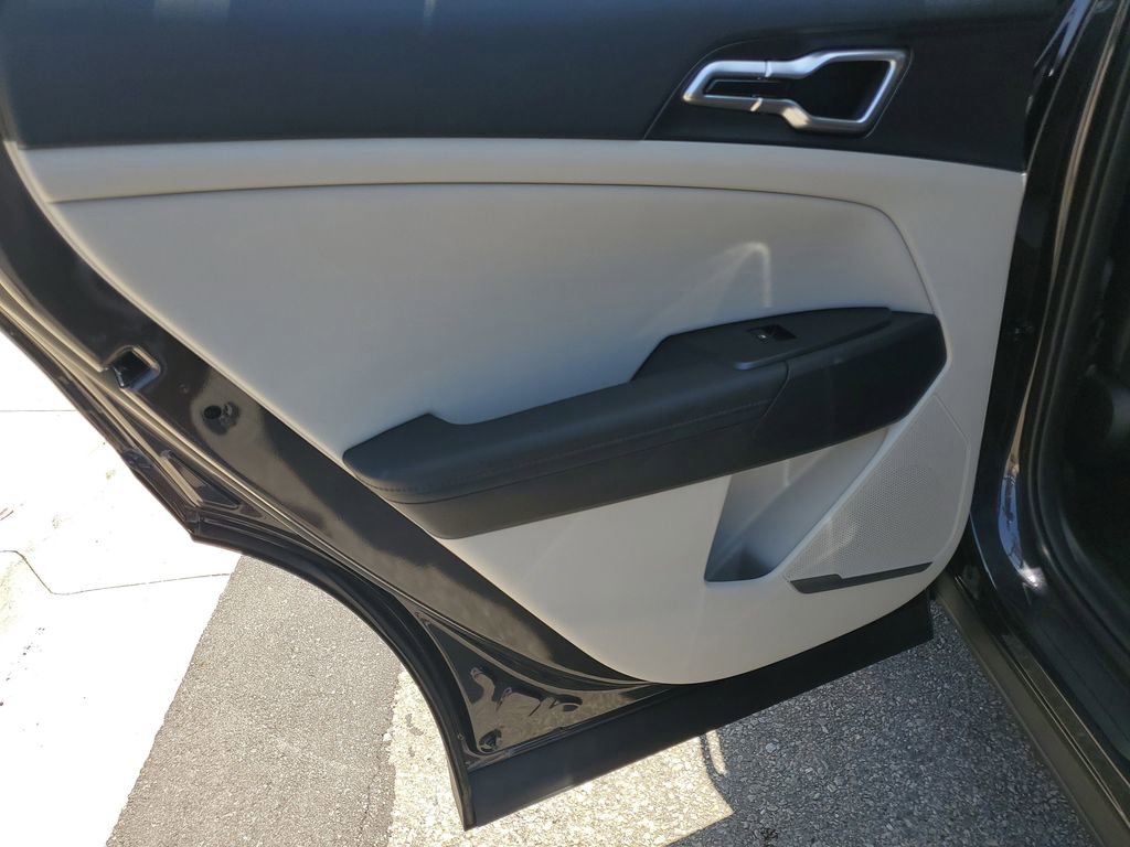 New 2026 Kia Sportage EX FWD image 23