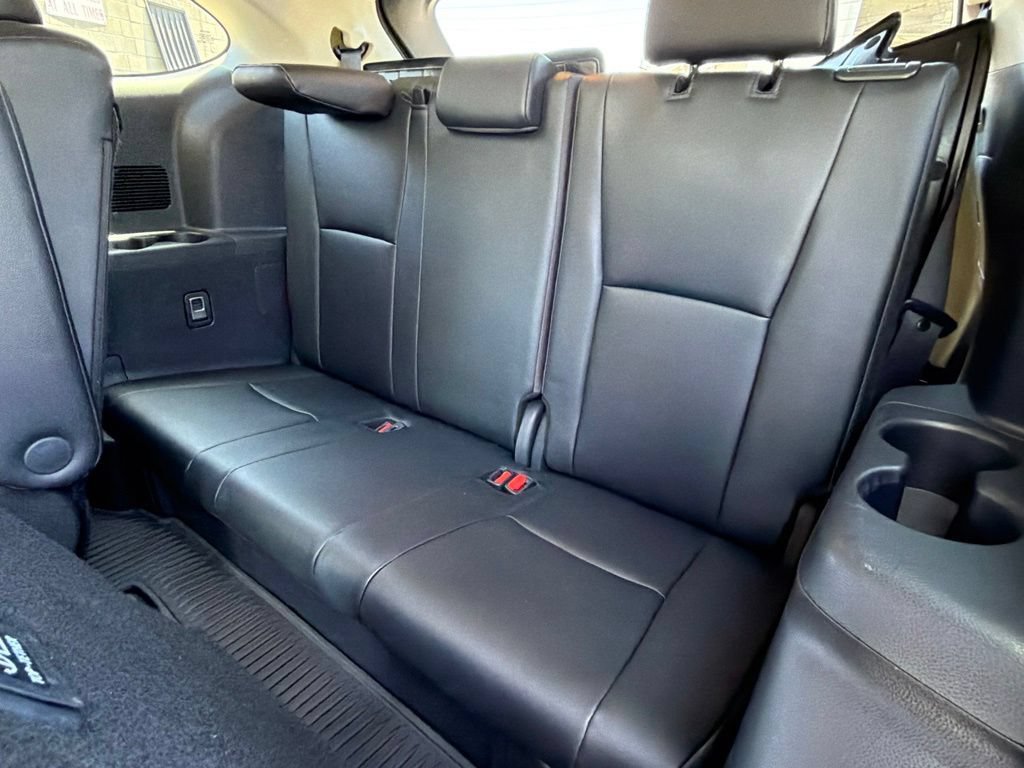 Certified 2025 Toyota Highlander XLE AWD/4WD image 36