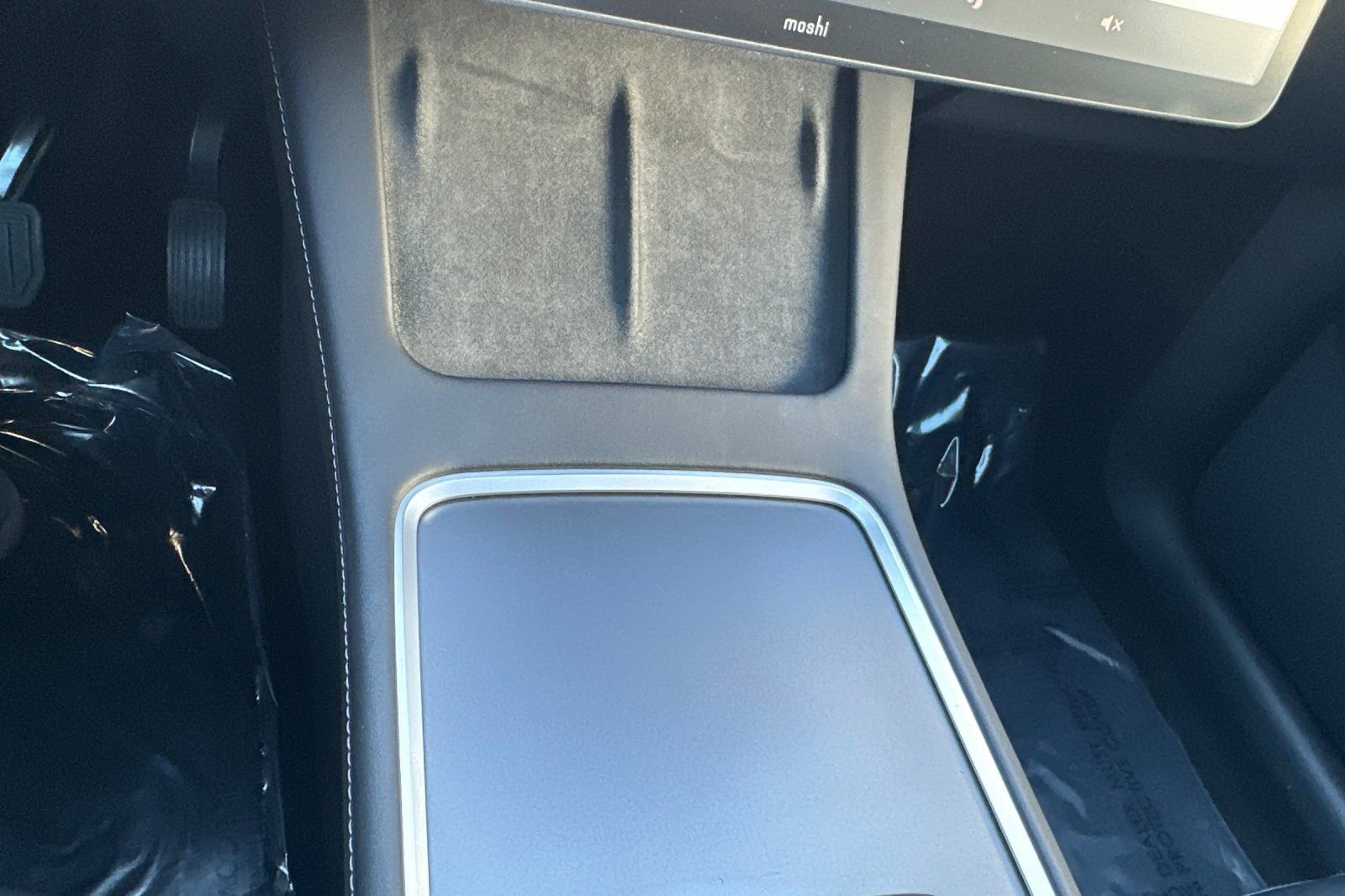 Used 2022 Tesla Model Y Long Range image 35
