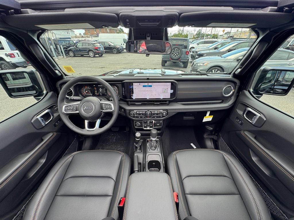New 2026 Jeep Wrangler Unlimited Sahara AWD/4WD image 24