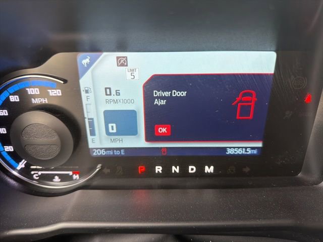 Used 2023 Ford Bronco Outer Banks image 12