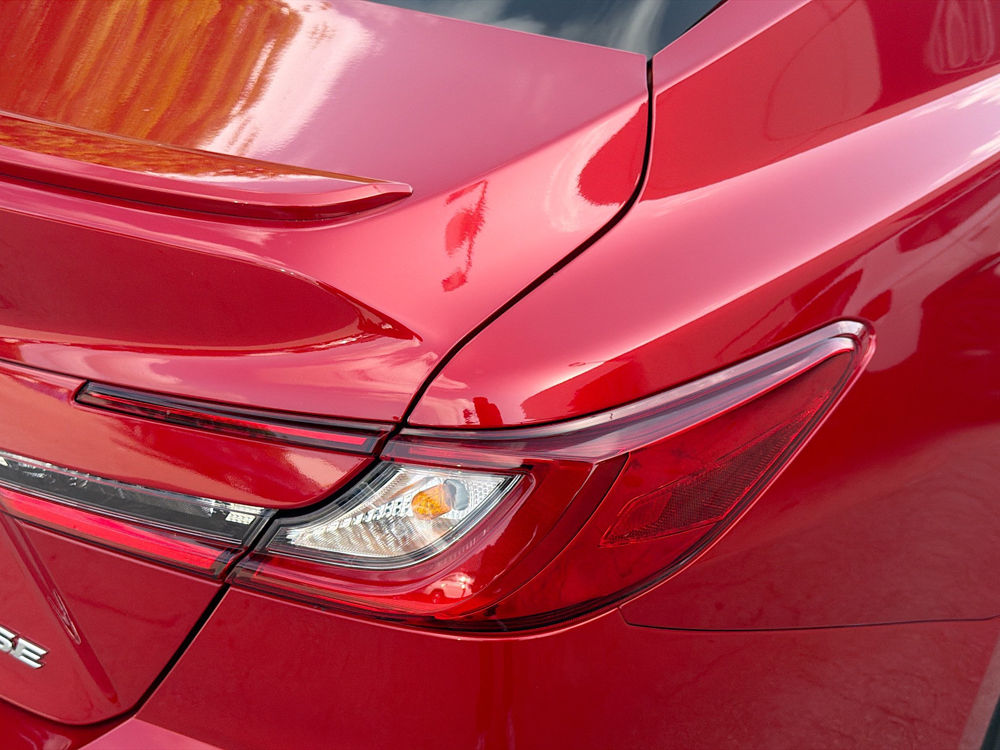 Used 2025 Toyota Camry SE FWD image 27