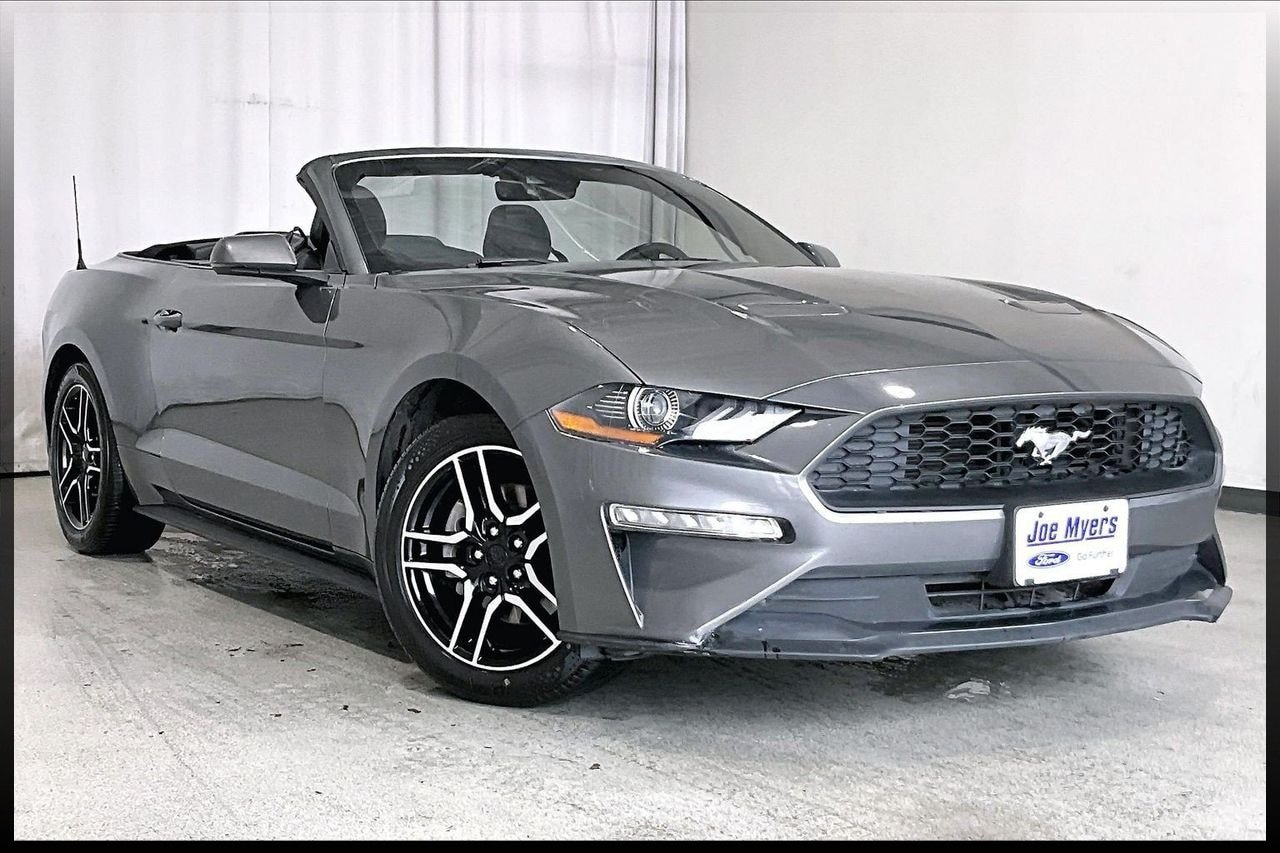 Used 2022 Ford Mustang Premium w/ Equipment Group 201A RWD image 1