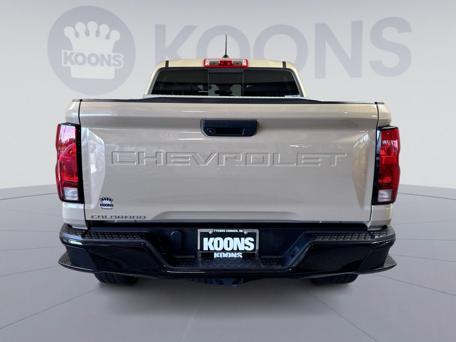 Used 2023 Chevrolet Colorado Trail Boss w/ LPO, Dark Essentials Package AWD/4WD image 5