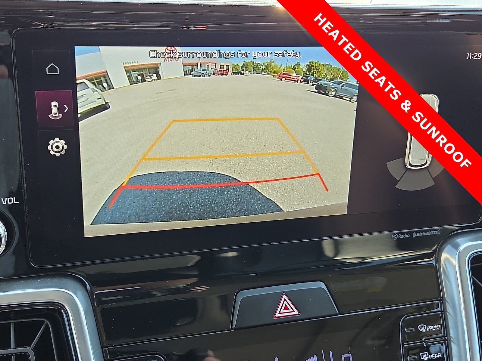 Used 2023 Kia Sorento SX AWD/4WD image 19