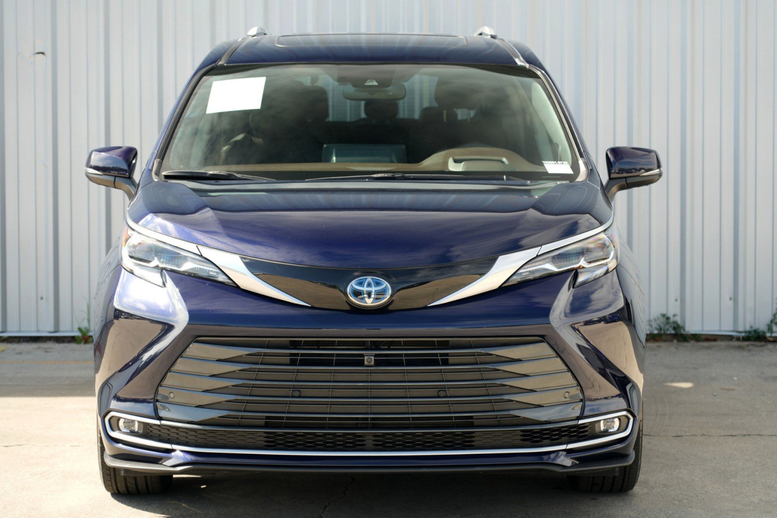 Used 2024 Toyota Sienna Platinum image 50