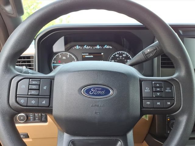Used 2025 Ford F350 XLT w/ FX4 Off-Road Package AWD/4WD image 21