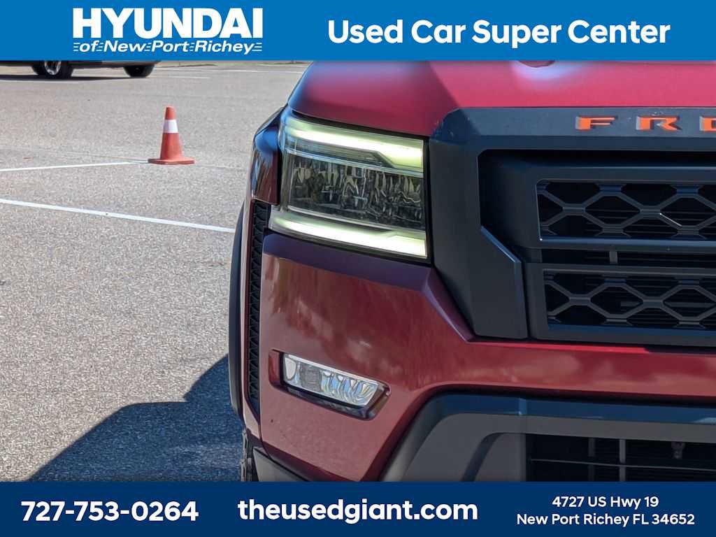 Used 2022 Nissan Frontier Pro-X w/ Technology Package image 9