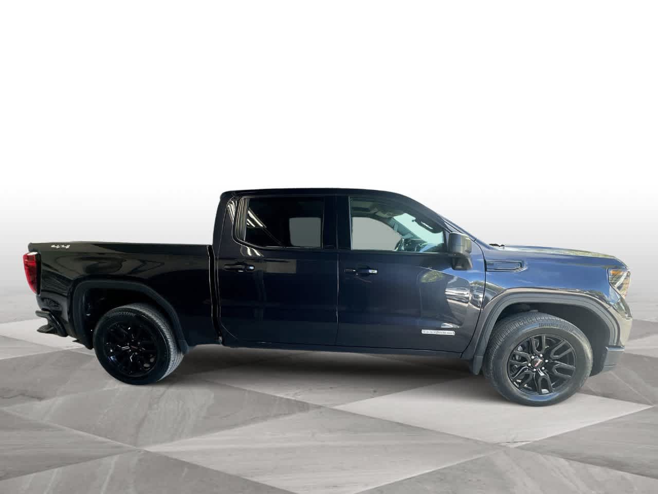 Used 2024 GMC Sierra 1500 Elevation AWD/4WD image 9