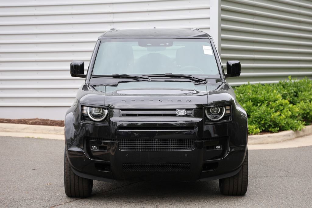 New 2026 Land Rover Defender 110 X-Dynamic SE AWD/4WD image 6