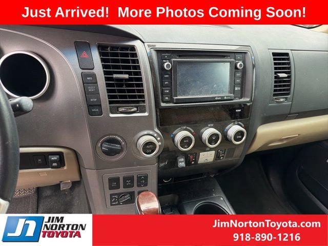 Used 2016 Toyota Sequoia Platinum image 13
