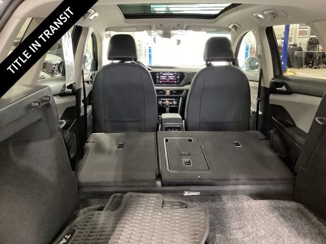 Certified 2024 Volkswagen Taos SEL AWD/4WD image 16