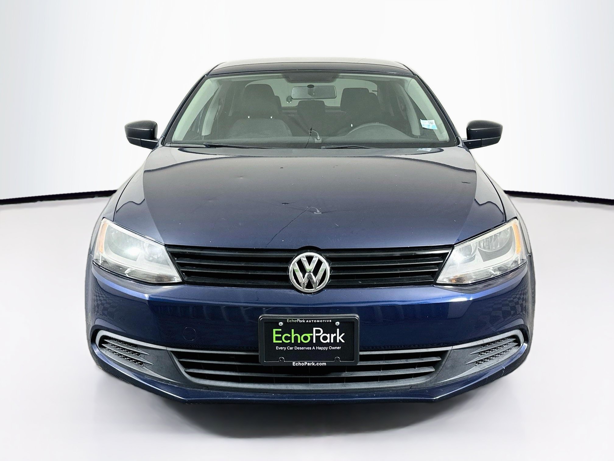 Used 2014 Volkswagen Jetta S FWD image 2