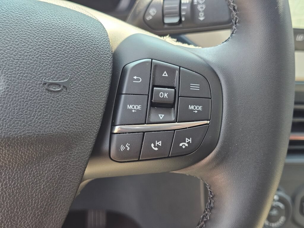 New 2026 Ford Maverick Lariat AWD/4WD image 24