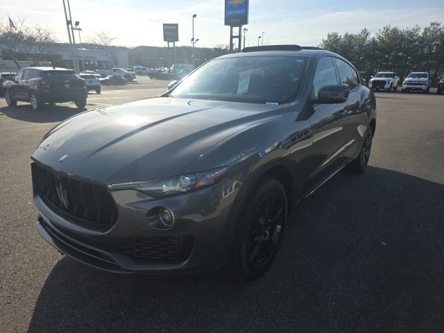 Used 2019 Maserati Levante image 6