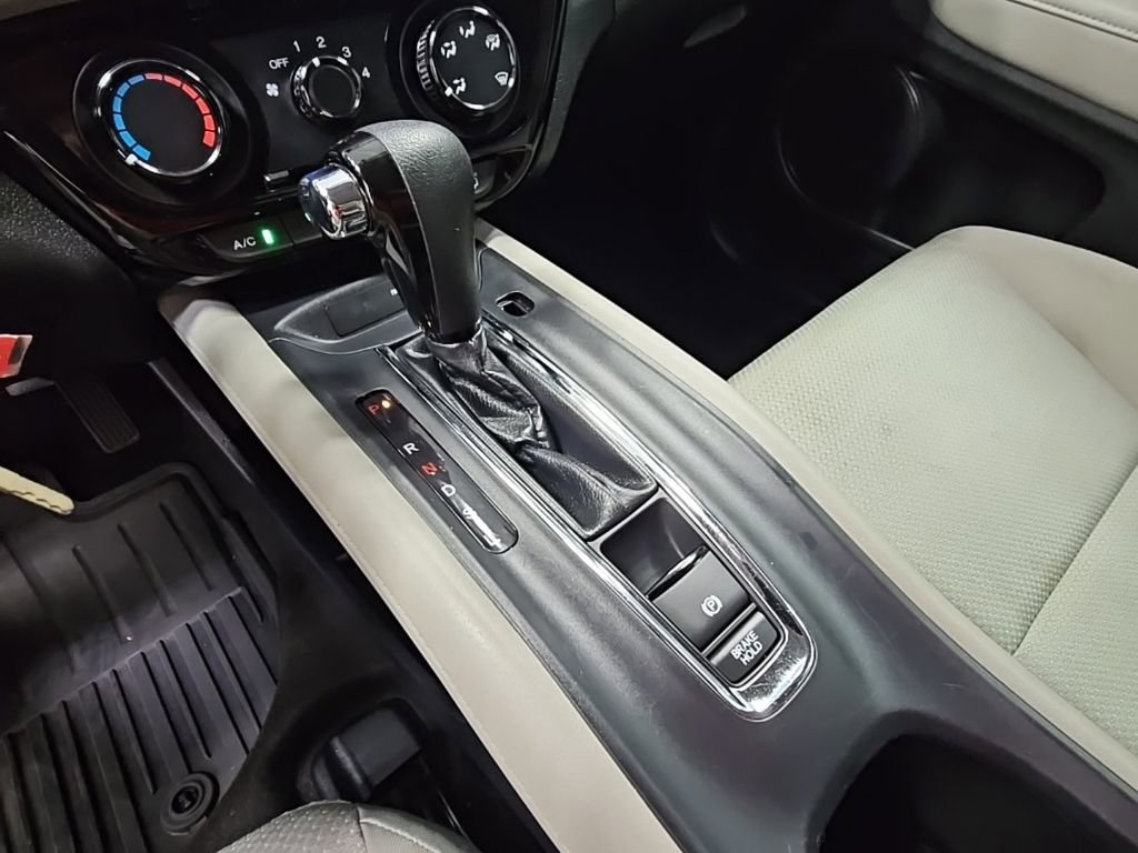 Used 2020 Honda HR-V LX image 18