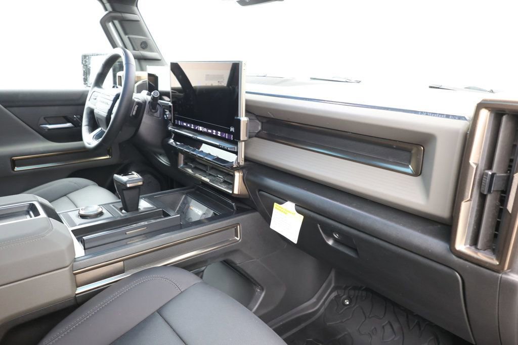 Used 2024 GMC Hummer EV 3X image 21