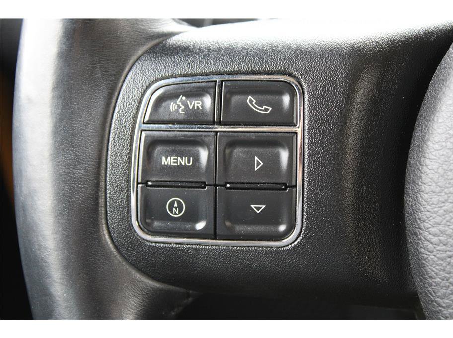 Used 2015 Jeep Wrangler Unlimited Sahara w/ Connectivity Group image 16