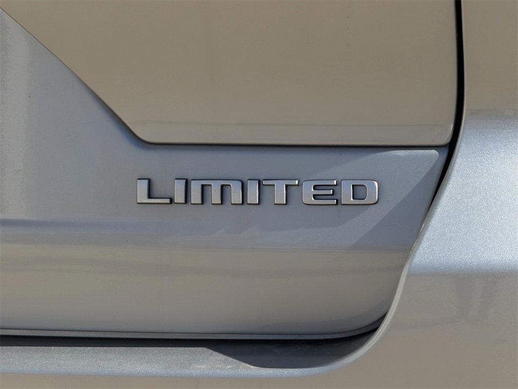 New 2025 Jeep Grand Cherokee Limited image 9