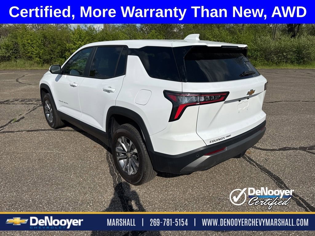 Used 2026 Chevrolet Equinox LT AWD/4WD image 3