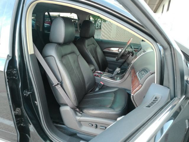 Used 2013 Lincoln MKX FWD image 21