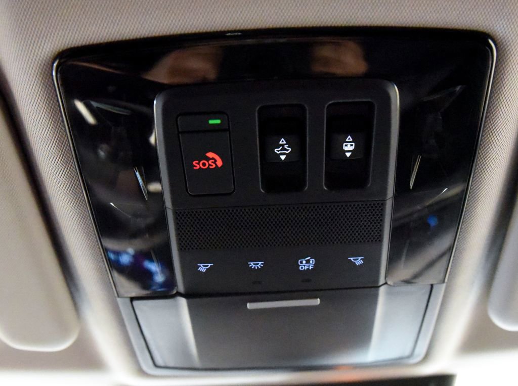 Used 2025 Mitsubishi Outlander SEL AWD/4WD image 34