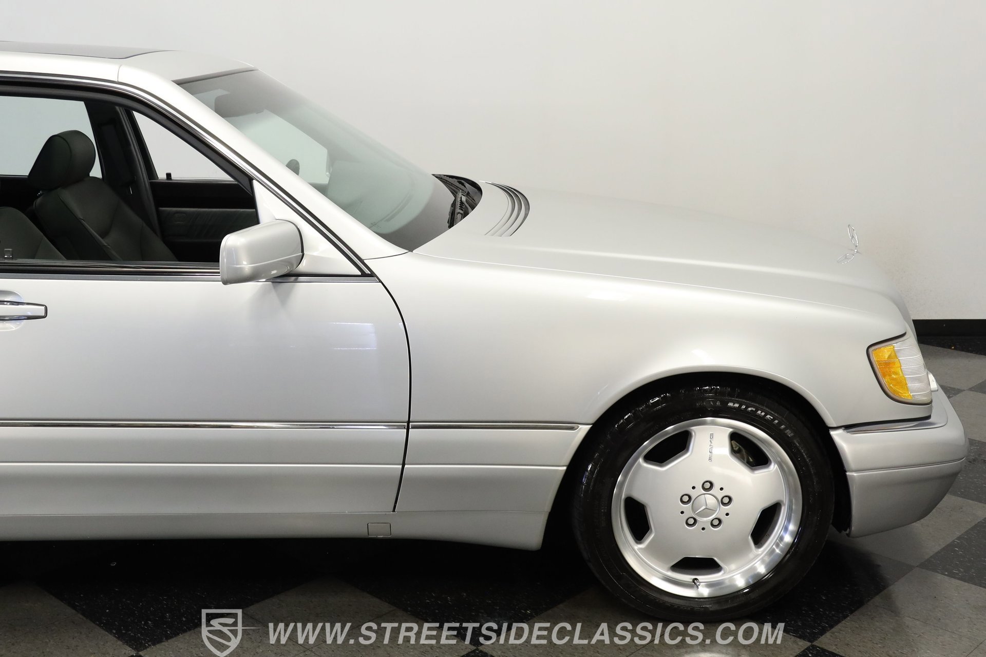 Used 1999 Mercedes-Benz S 500 Sedan image 28