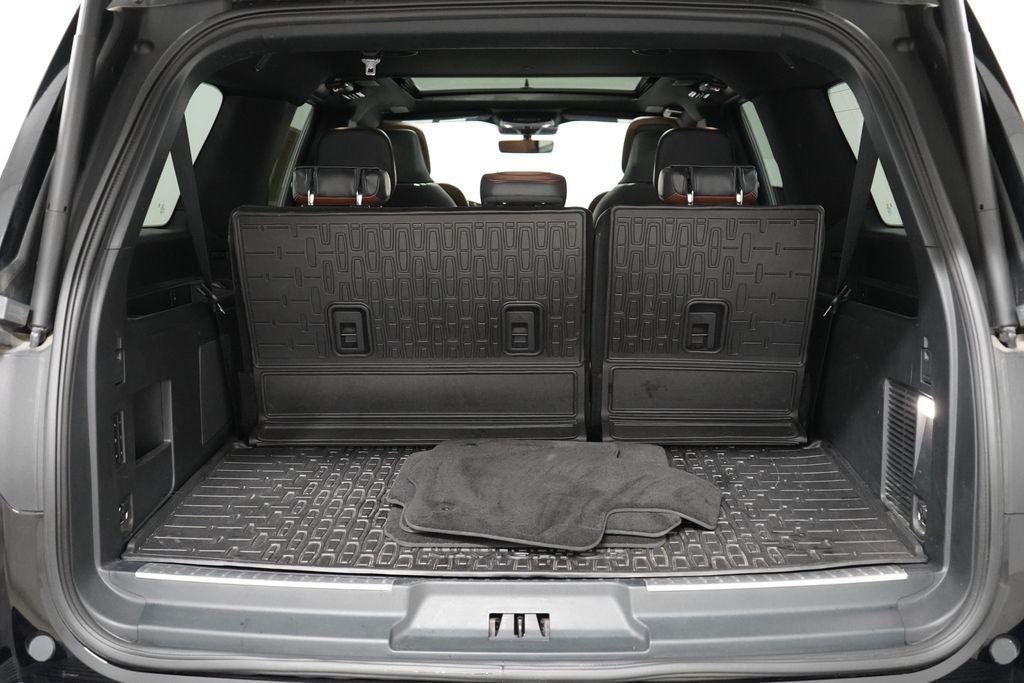 Used 2023 Lincoln Navigator L Reserve w/ Equipment Group 201A AWD/4WD image 34