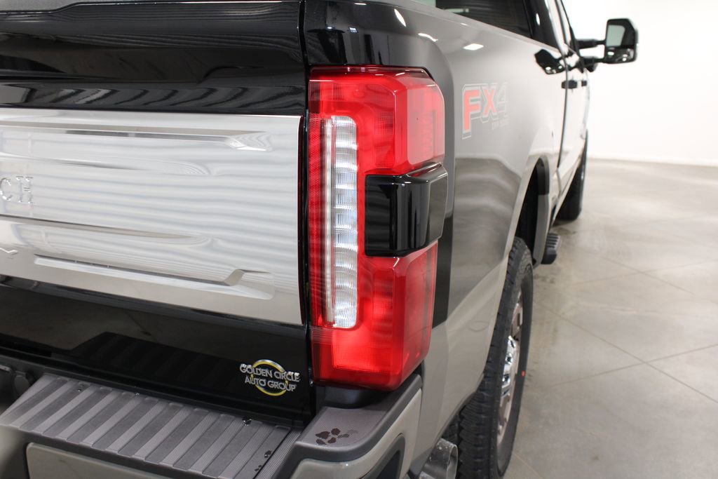 New 2026 Ford F250 King Ranch w/ FX4 Off-Road Package image 13