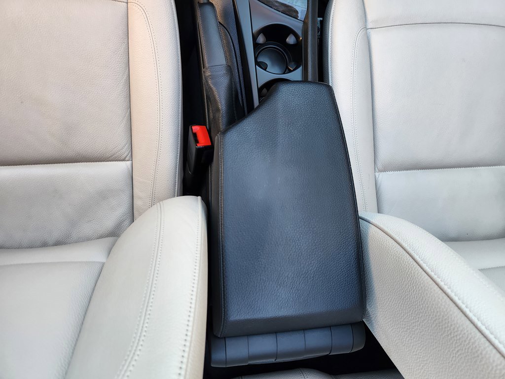 Used 2013 BMW 128i Convertible image 38