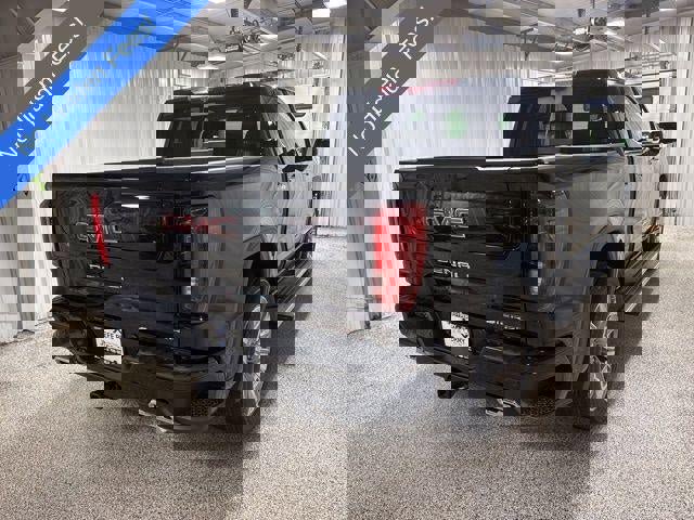 New 2026 GMC Sierra 1500 Denali w/ Denali Reserve Package image 17
