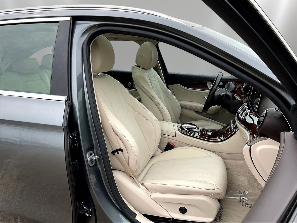 Used 2019 Mercedes-Benz E 450 4MATIC Wagon image 29