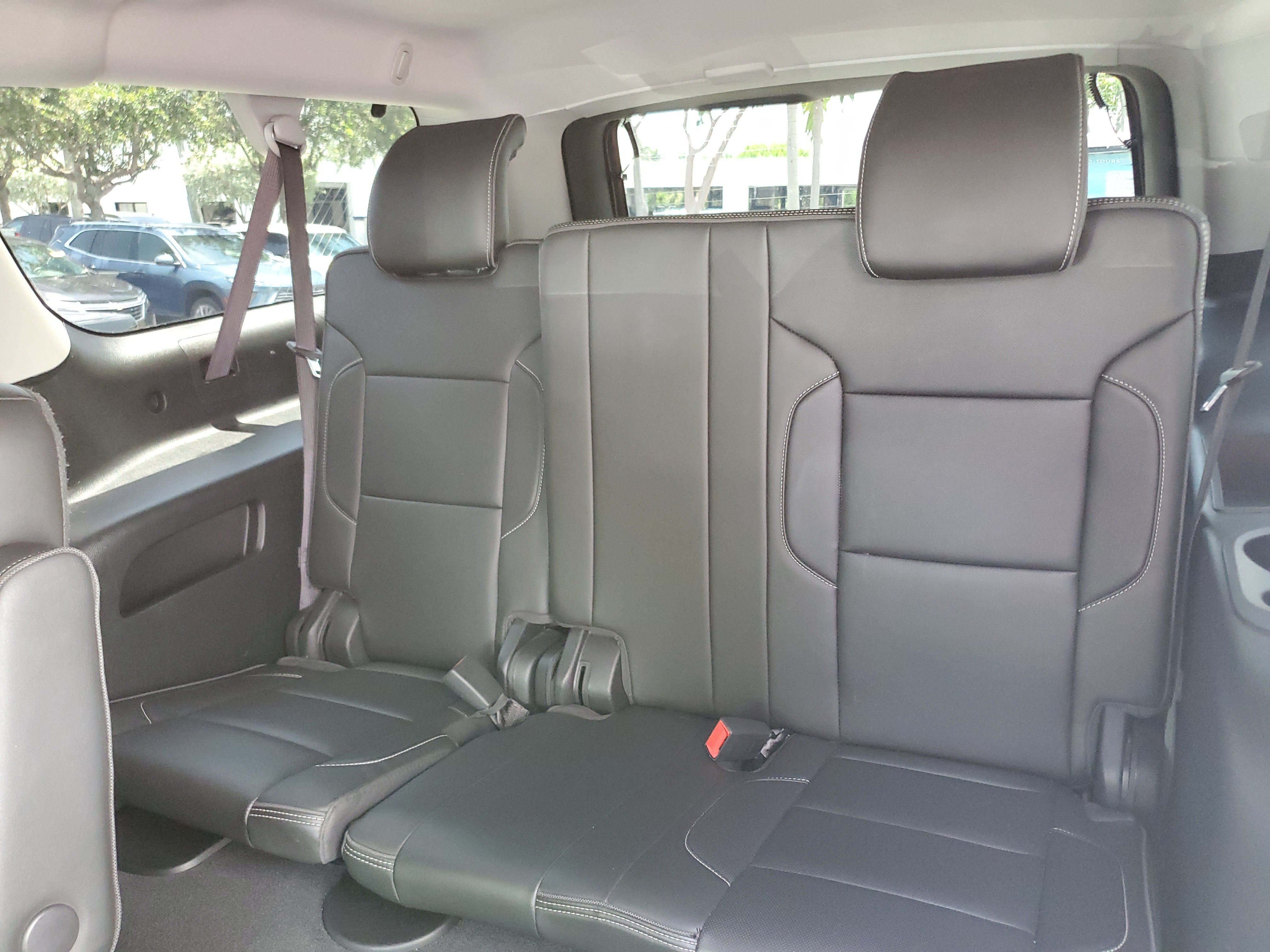 Used 2019 GMC Yukon XL Denali AWD/4WD image 11