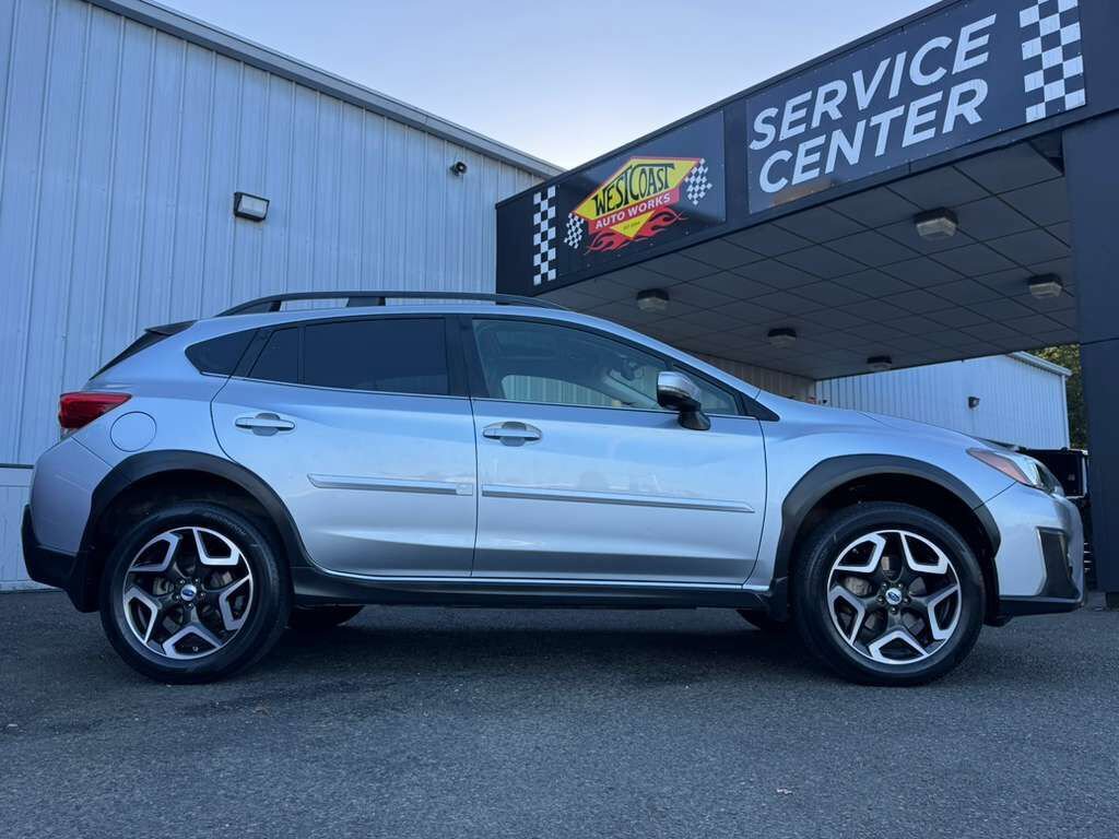 Used 2018 Subaru Crosstrek 2.0i Limited image 9