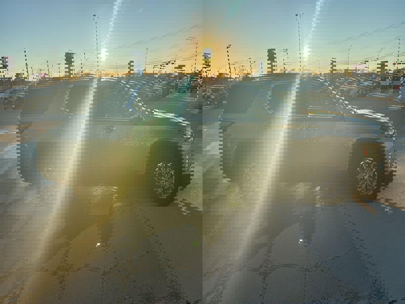 Used 2023 Chevrolet Traverse LT w/ LPO, Floor Liner Package image 7