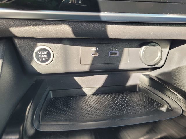 Used 2023 Nissan Rogue S AWD/4WD image 25