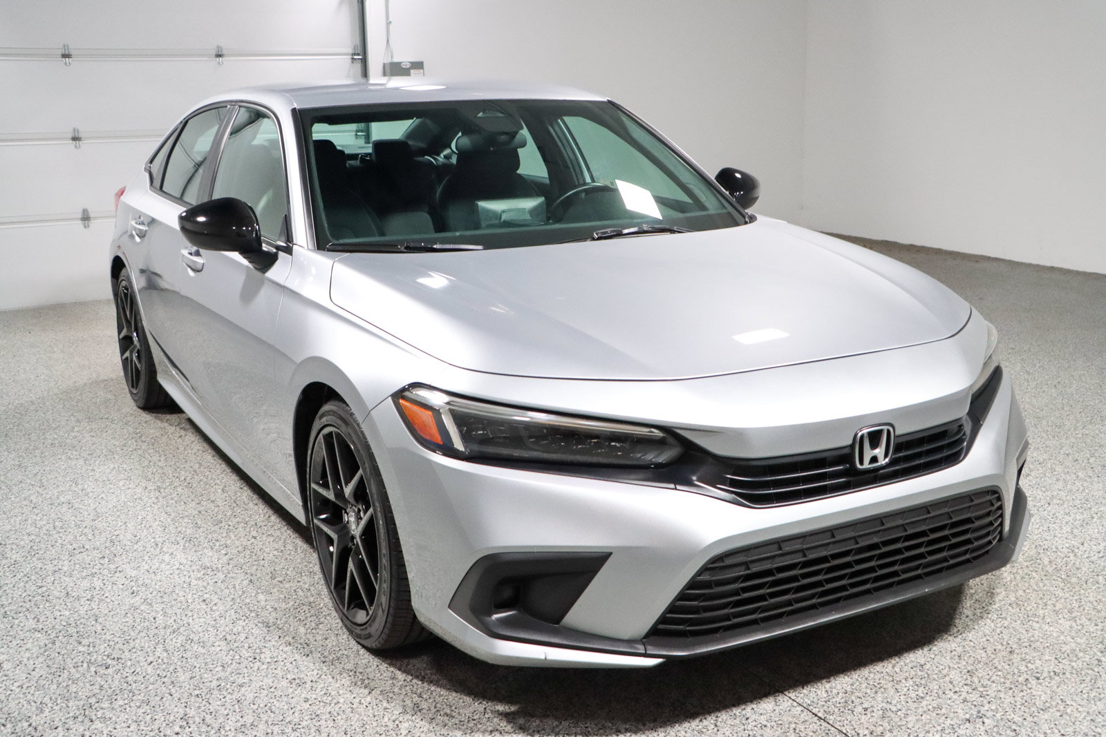 Used 2023 Honda Civic Sport image 5