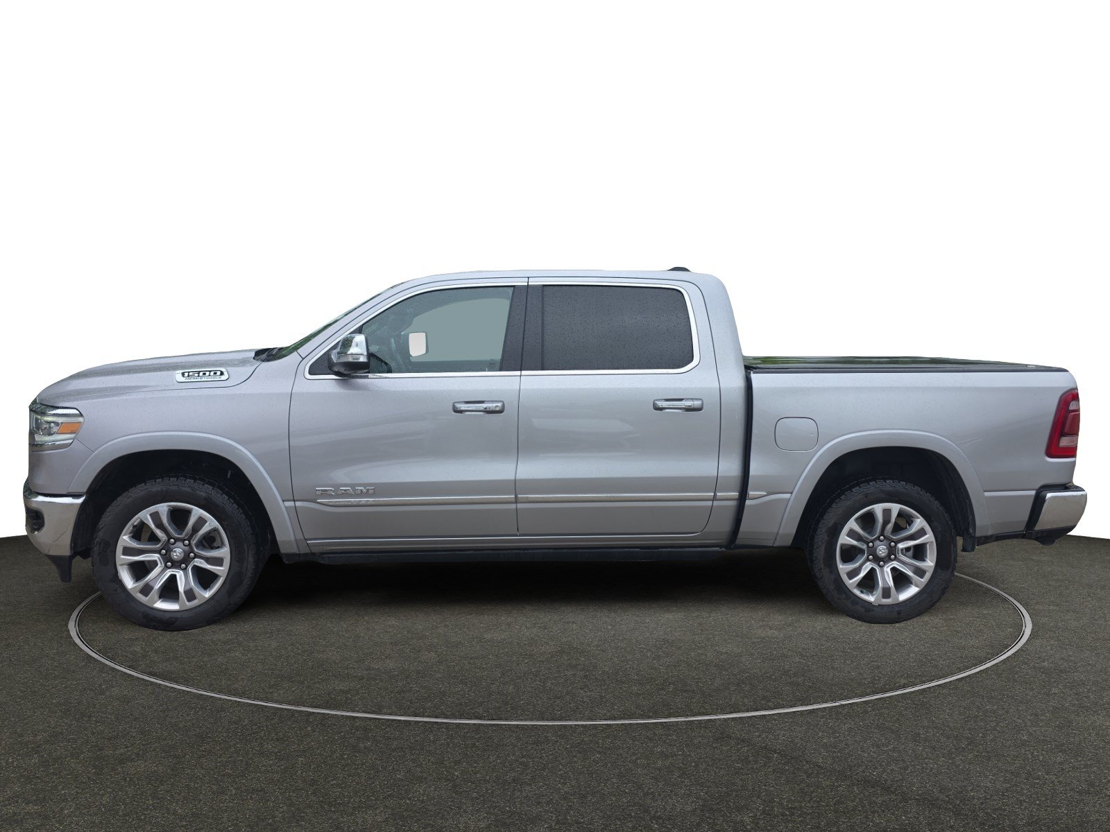 Used 2022 RAM 1500 Limited w/ Bed Utility Group AWD/4WD image 2