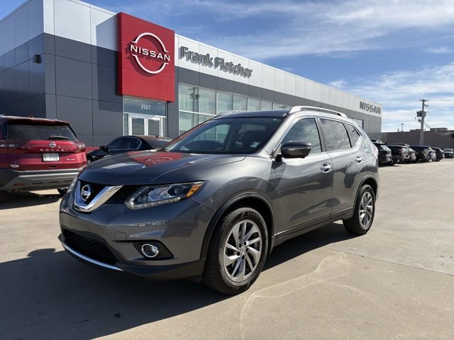 Used 2015 Nissan Rogue SL w/ SL Premium Package