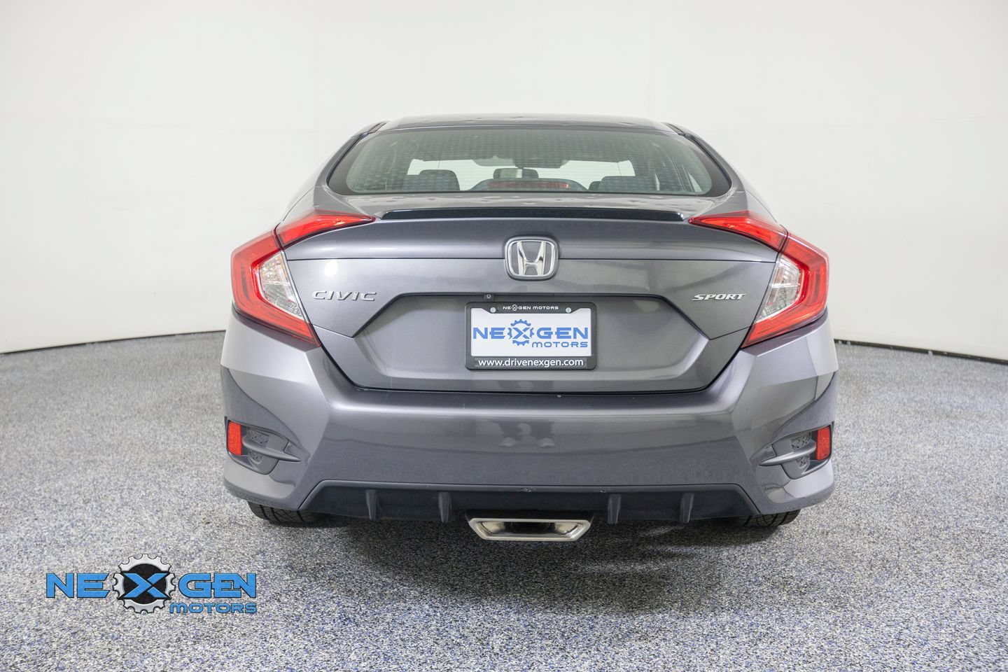 Used 2019 Honda Civic Sport image 6