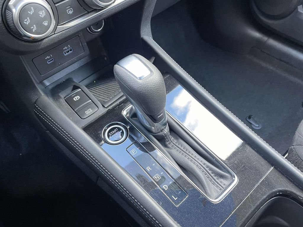 Used 2024 Nissan Kicks SV image 30