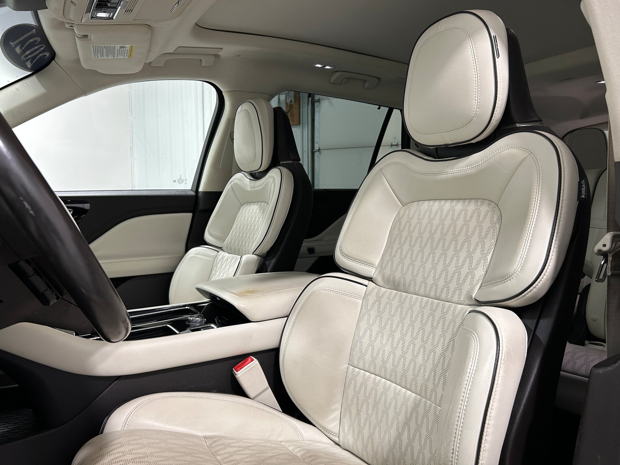 Used 2021 Lincoln Aviator Black Label AWD/4WD image 26