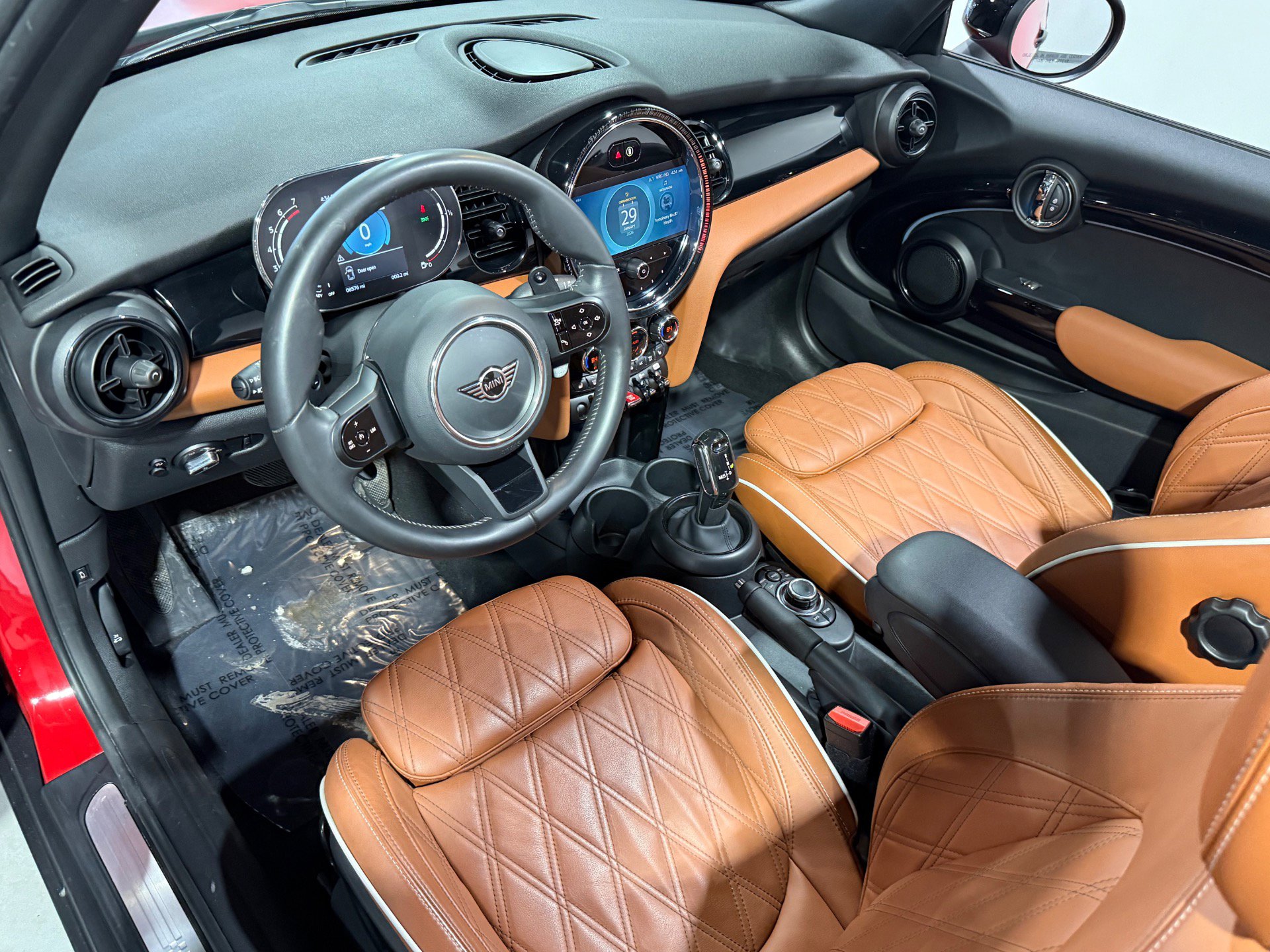 Used 2023 MINI Cooper S w/ Signature Upholstery Package image 33