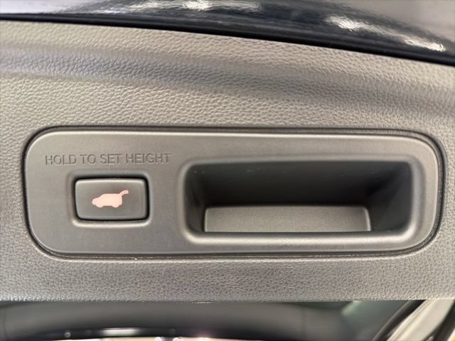 Used 2024 Acura MDX SH-AWD w/ Technology Package image 35